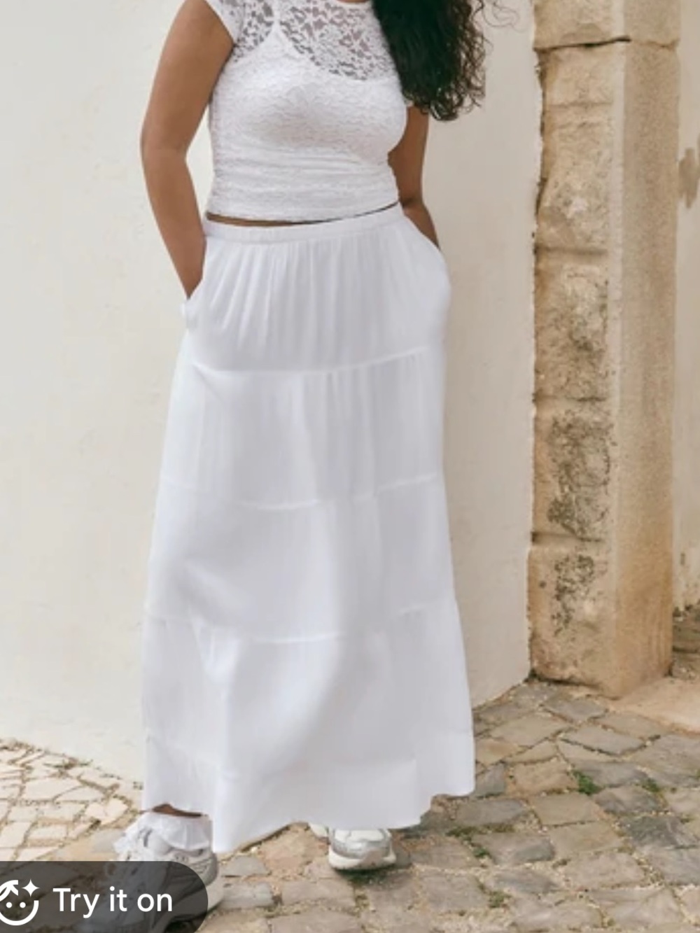 Hollister White Tiered Maxi Skirt with Pockets
